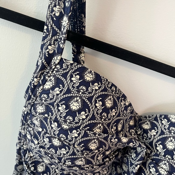 ONE PIECE PADDED SWIM SUIT - Picture 2 of 3